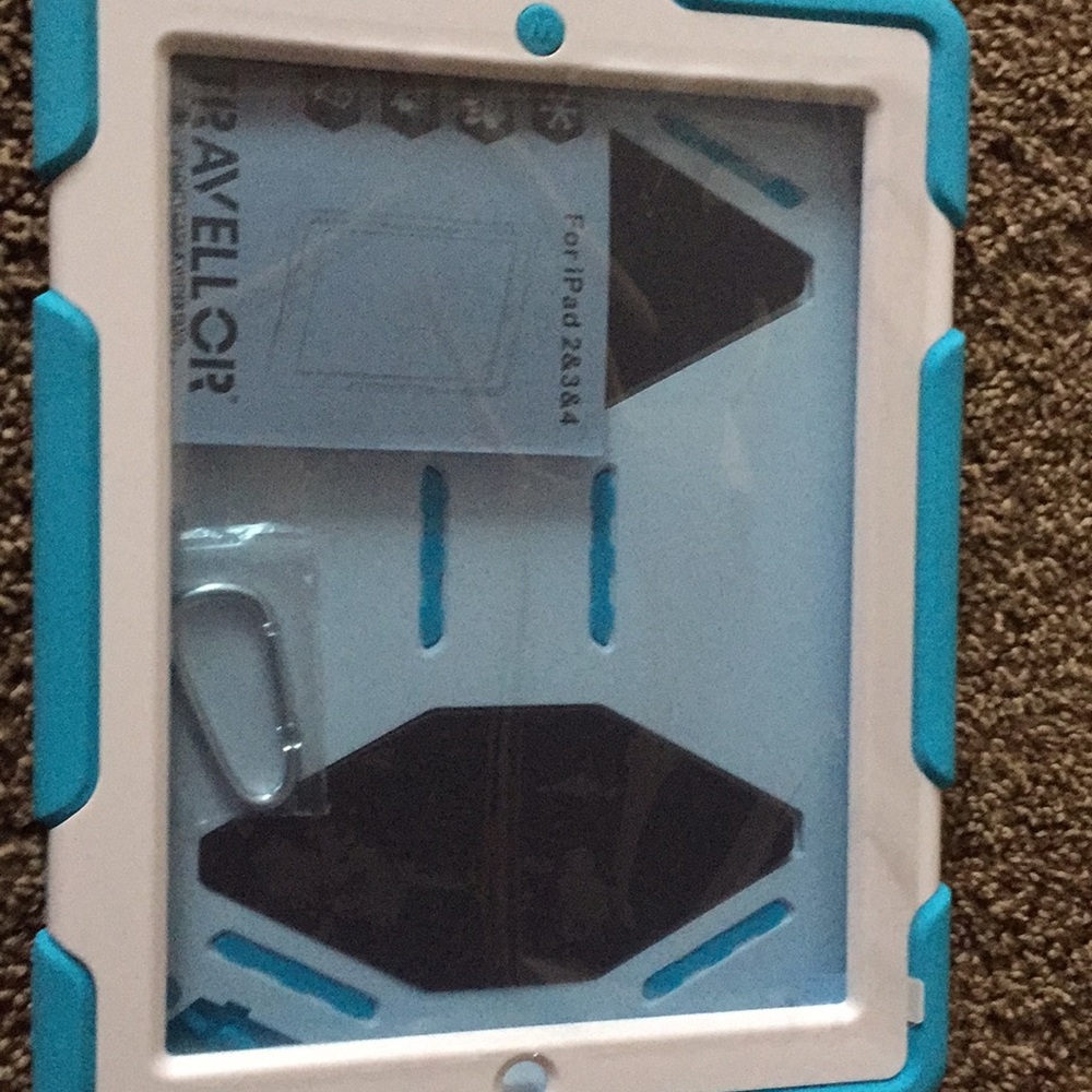 Travellor military duty case with stand